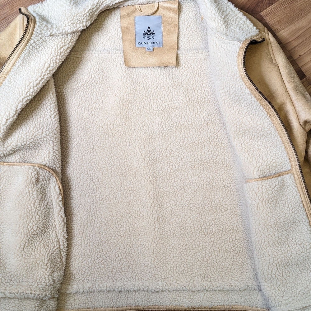 Men's Jacket - Picture 4 of 4